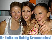 Powerfrau startet voll durch. Die Fachärztin für Dermatologie und Allergologie Dr. med. Juliane Habig feiert Praxiseröffnung am Promenadeplatz (Foto: Die Stilisten)
